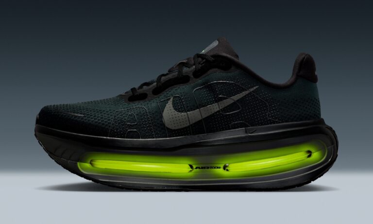 2025年 発売予定】NIKE VOMERO PREMIUM “Black/Volt” (ナイキ ボメロ