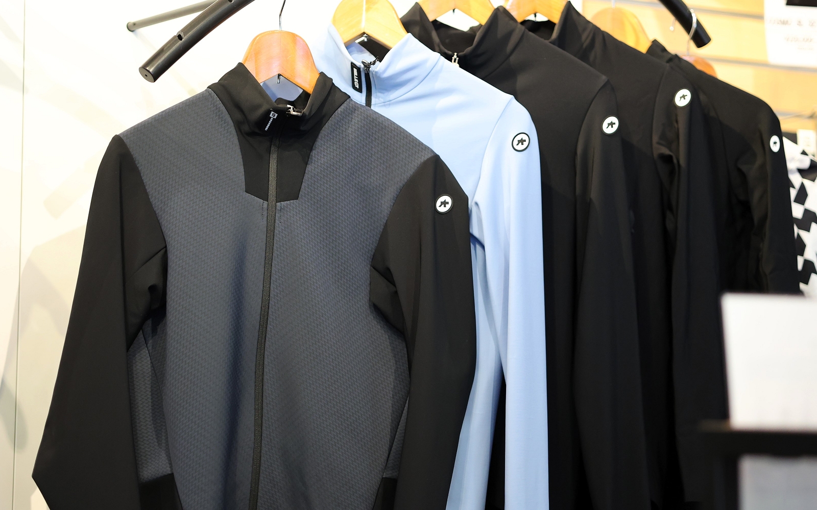 WEAR | GROVE鎌倉｜ロードバイク・マウンテンバイク専門の自転車