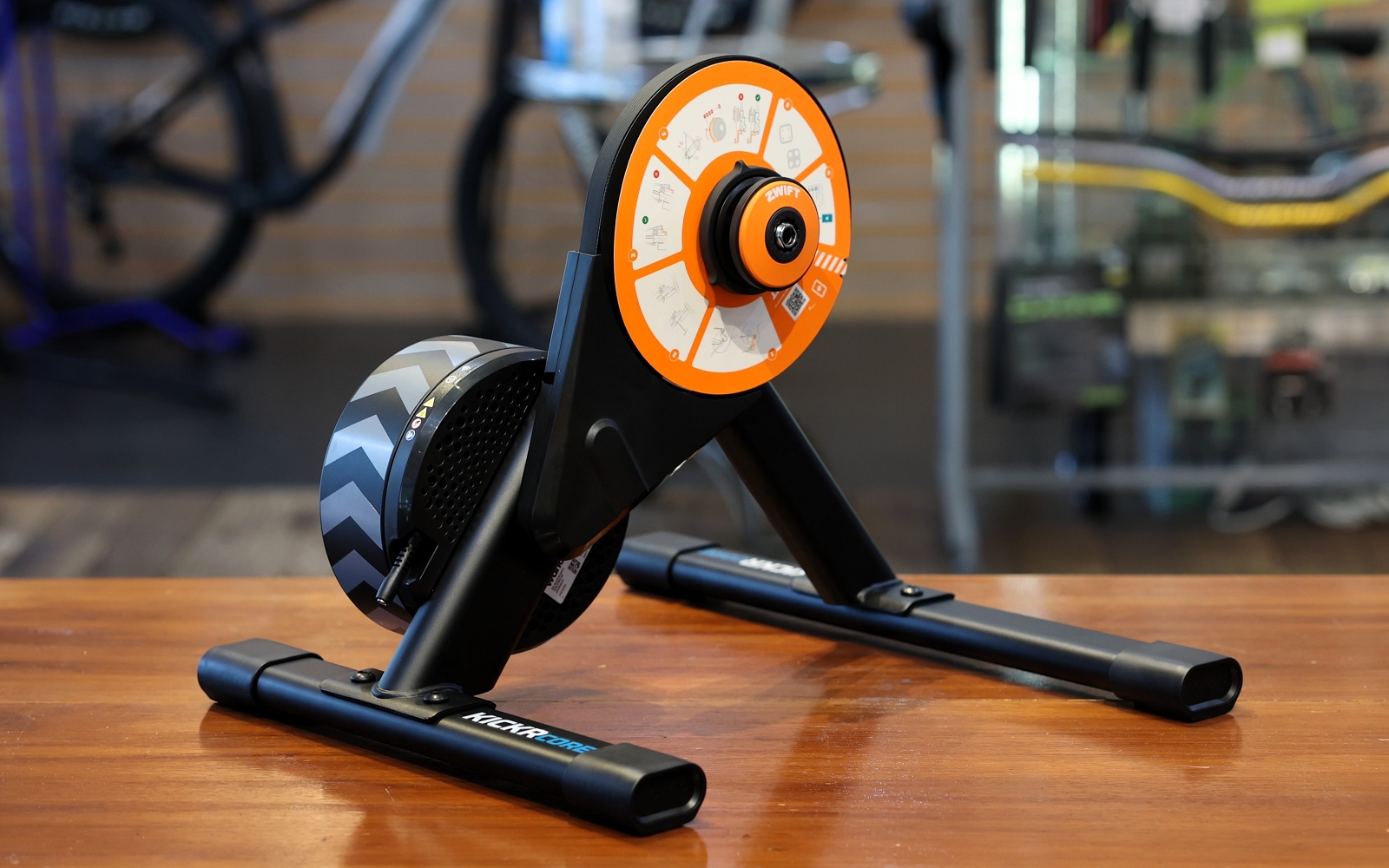 Wahoo KICKR CORE2 with Zwift Cog and Click | 風魔横浜｜横浜市のMTB