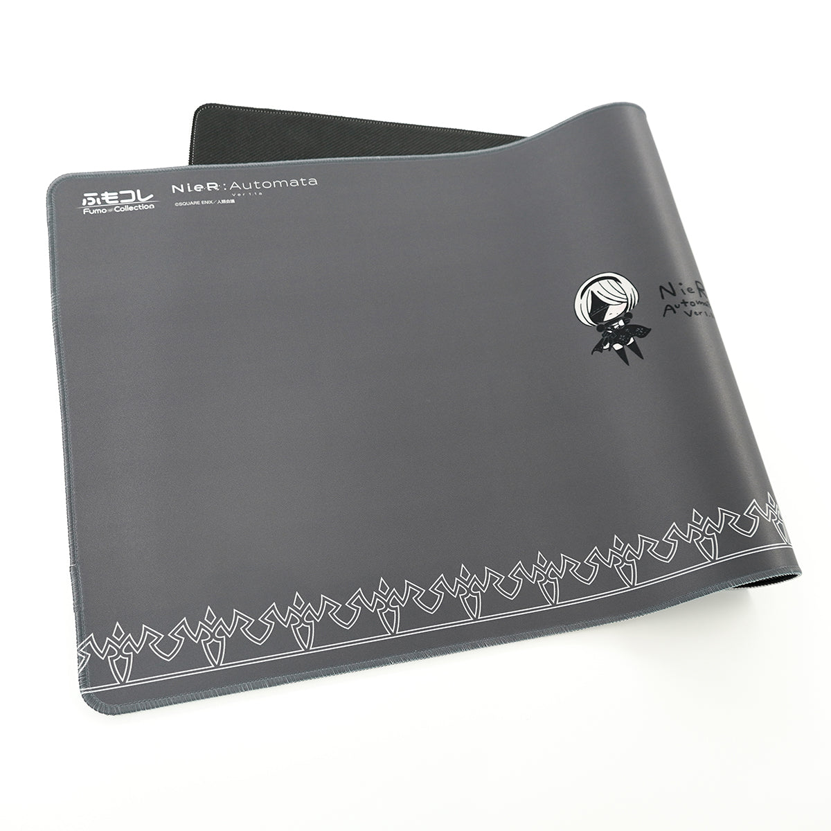 ふもコレ × ニーアオートマタ マウスパッド B 黒｜ふもコレ(Fumo