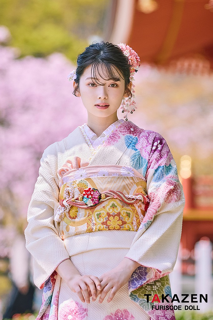 最上級“藤娘きぬたや” 白/ピンク 藤の花 総絞り振袖ネットレンタル