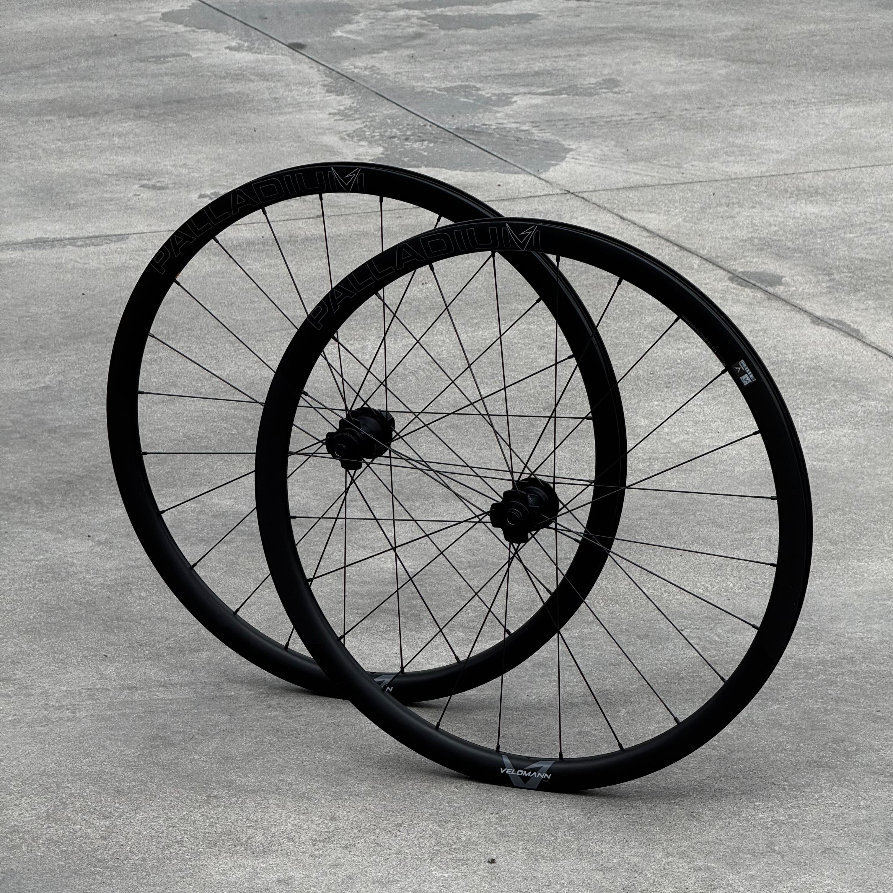 6DF89B25-ABE1-49F2-AE40-