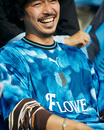 プーマ・BEAMS SPORTS・川崎フロンターレ「アオクロコ」アパレル