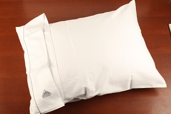 PYRENEX 羽毛まくら | G-Callショッピング