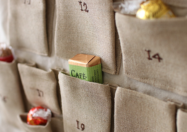 Ferm Living - Pine Christmas Calendar |北欧雑貨＆インテリアの