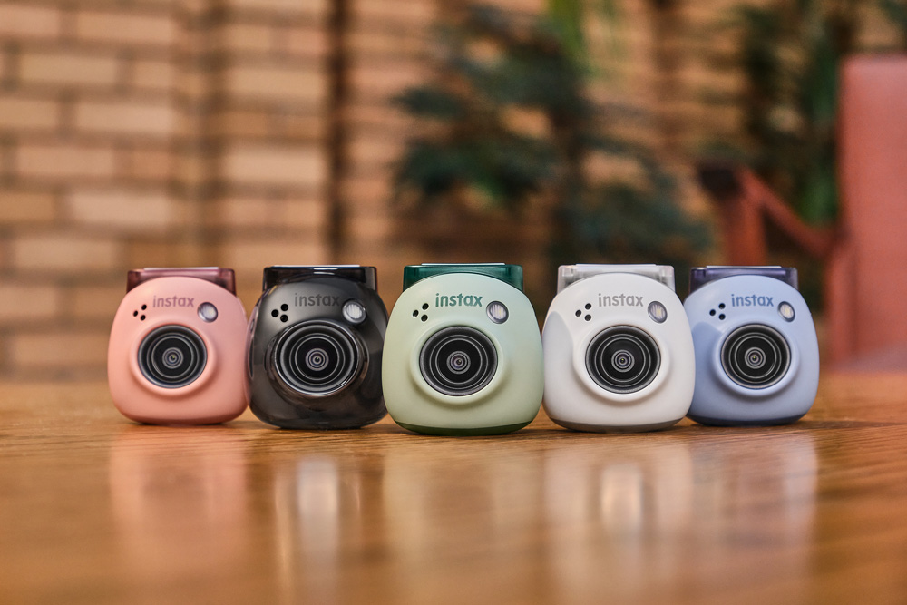 チェキ instax Pal（パル）新発売 | コイデカメラで写真プリント