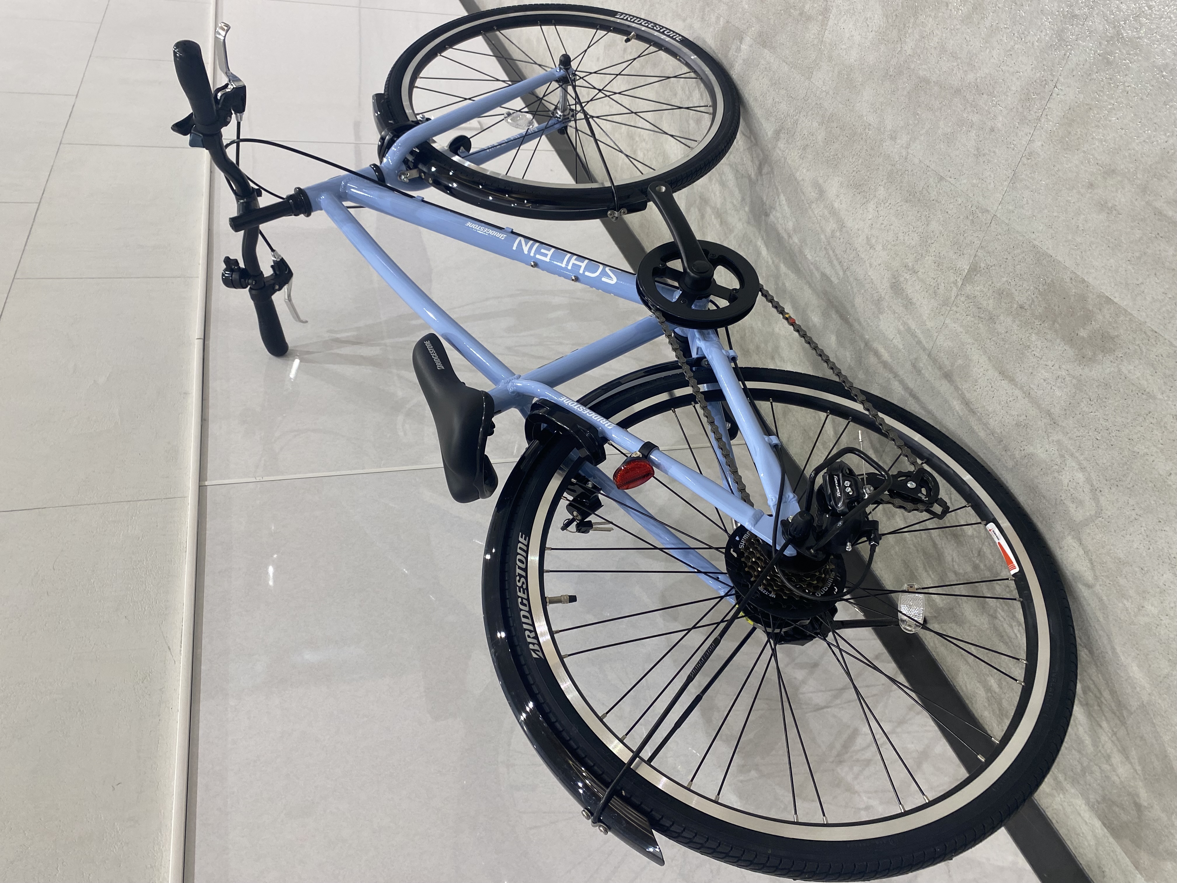 ブリヂストン シュラインに新色登場✨✨ | コンズサイクルのスタッフ