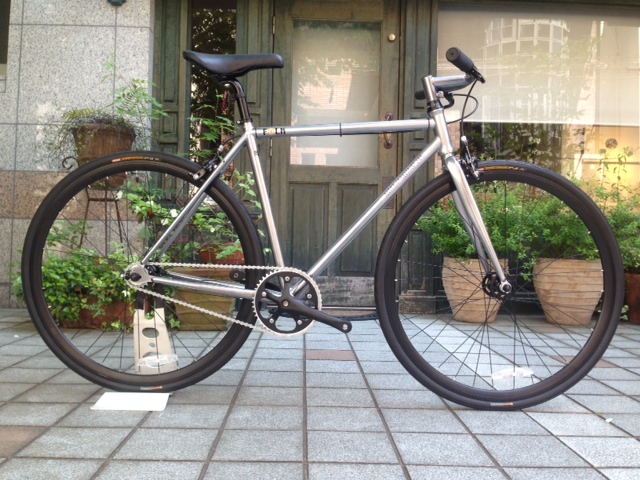 FOLK BY ARESBIKES～AKUSTIK～ | コンズサイクルのスタッフブログ