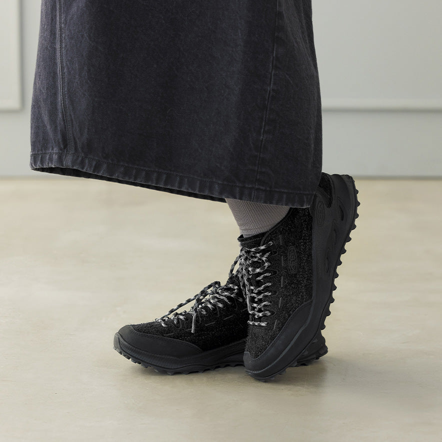 ウィメンズ ジャスパー ザイオニック スニーカー | Black/Black | KEEN