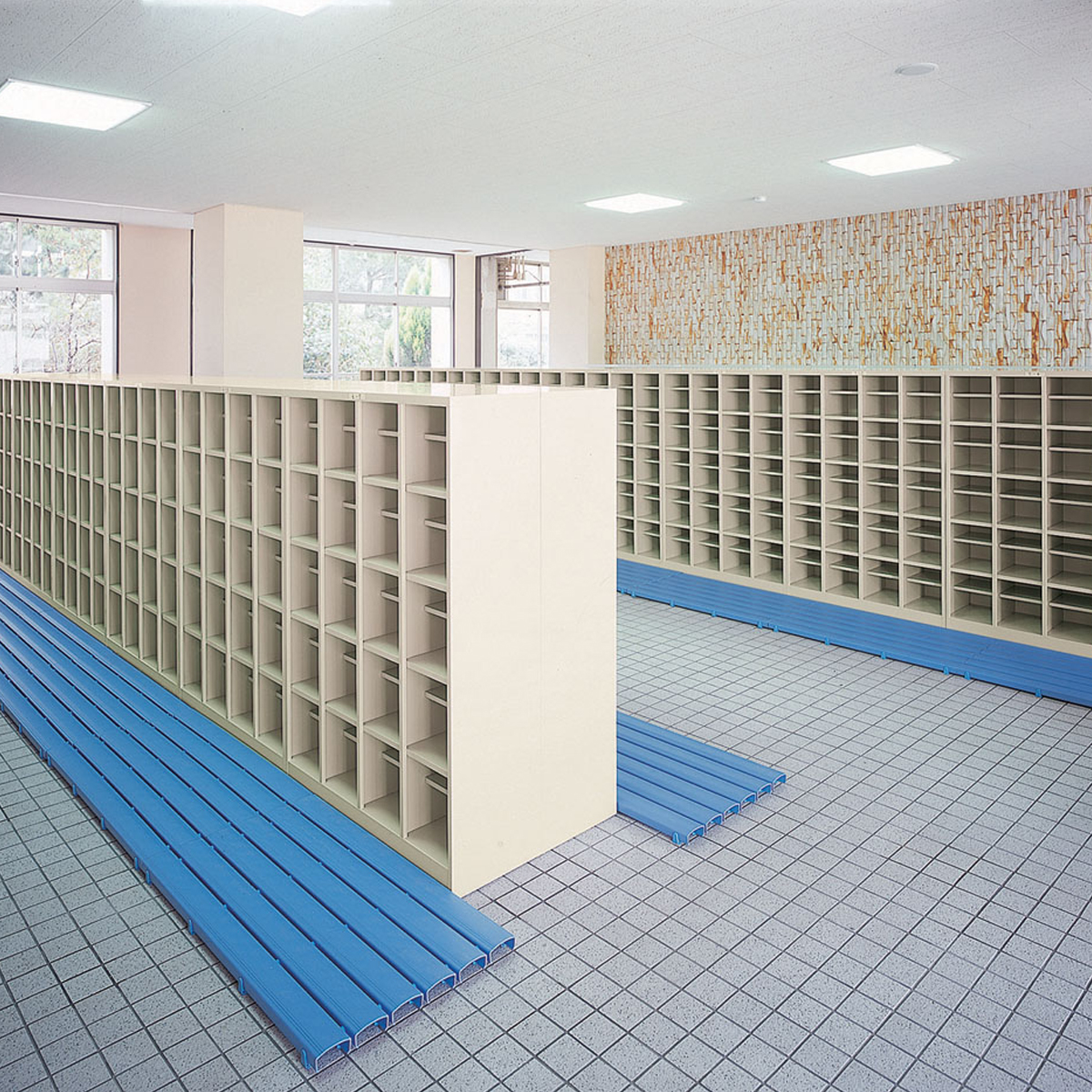 シューズボックス 6列2段12人用 幅1760 奥行400 高さ880 SB-12 通販