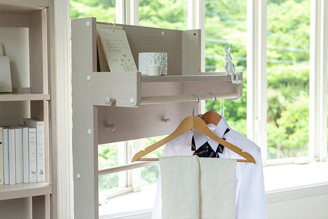 学習机・勉強机ならカリモク家具｜デスク関連アイテム｜国産家具