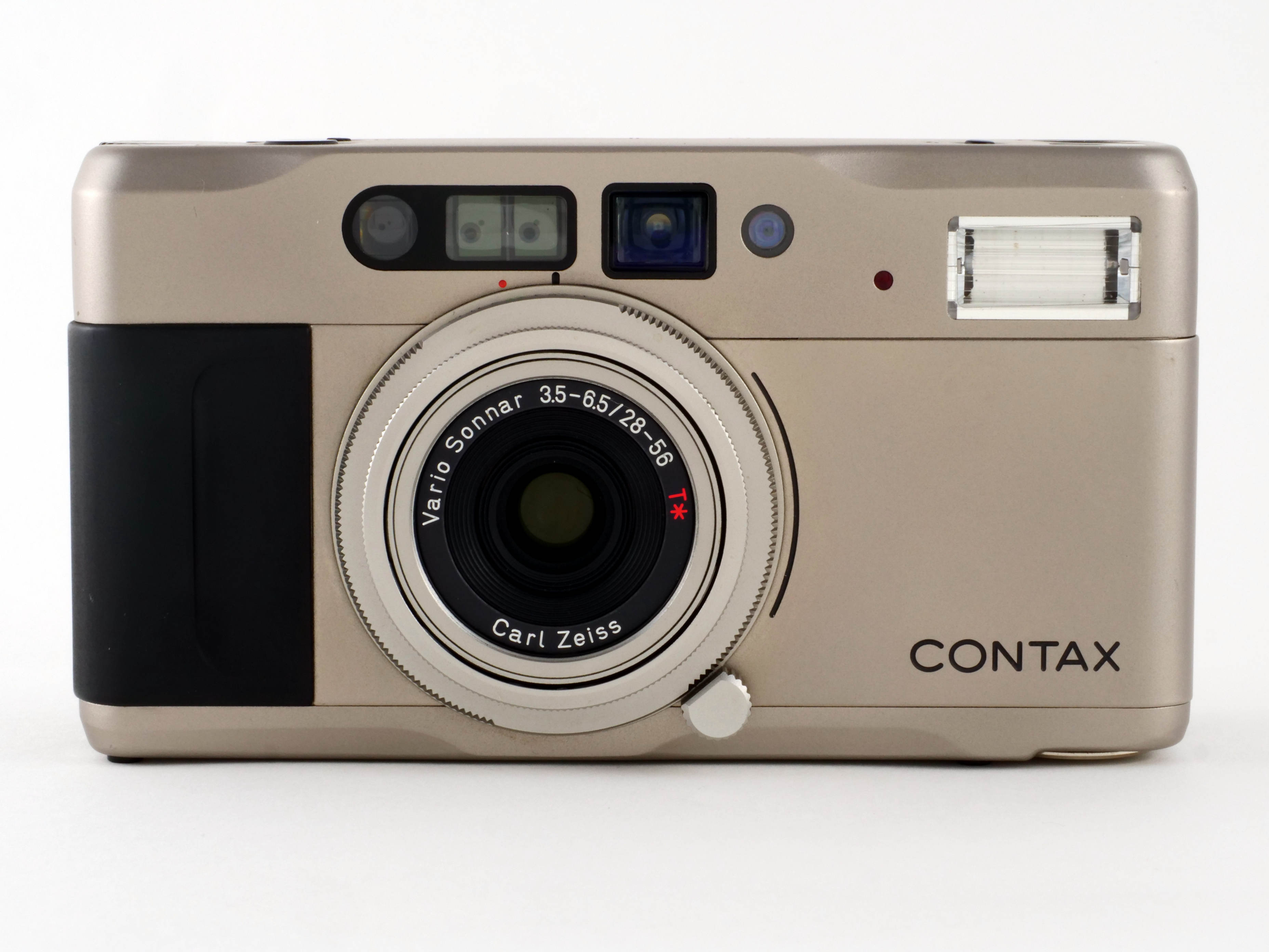 映画の中の、あのカメラ｜07 箱男(2024) コンタックス TVS | ShaSha