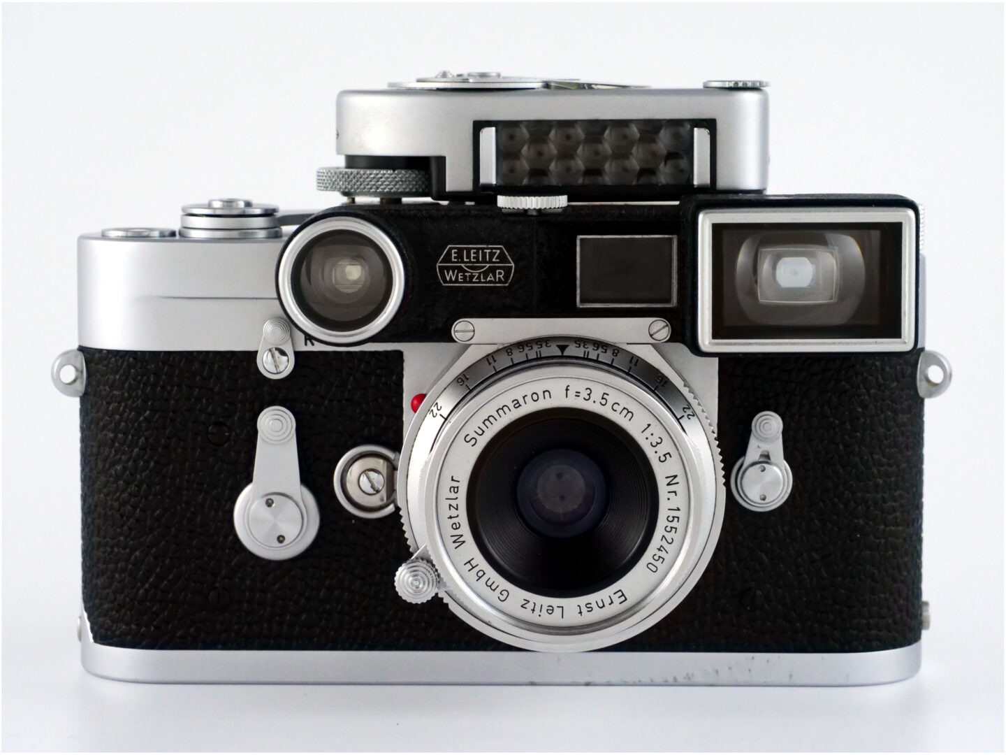 映画の中の、あのカメラ｜03 キングコング：髑髏島の巨神(2017) ライカ