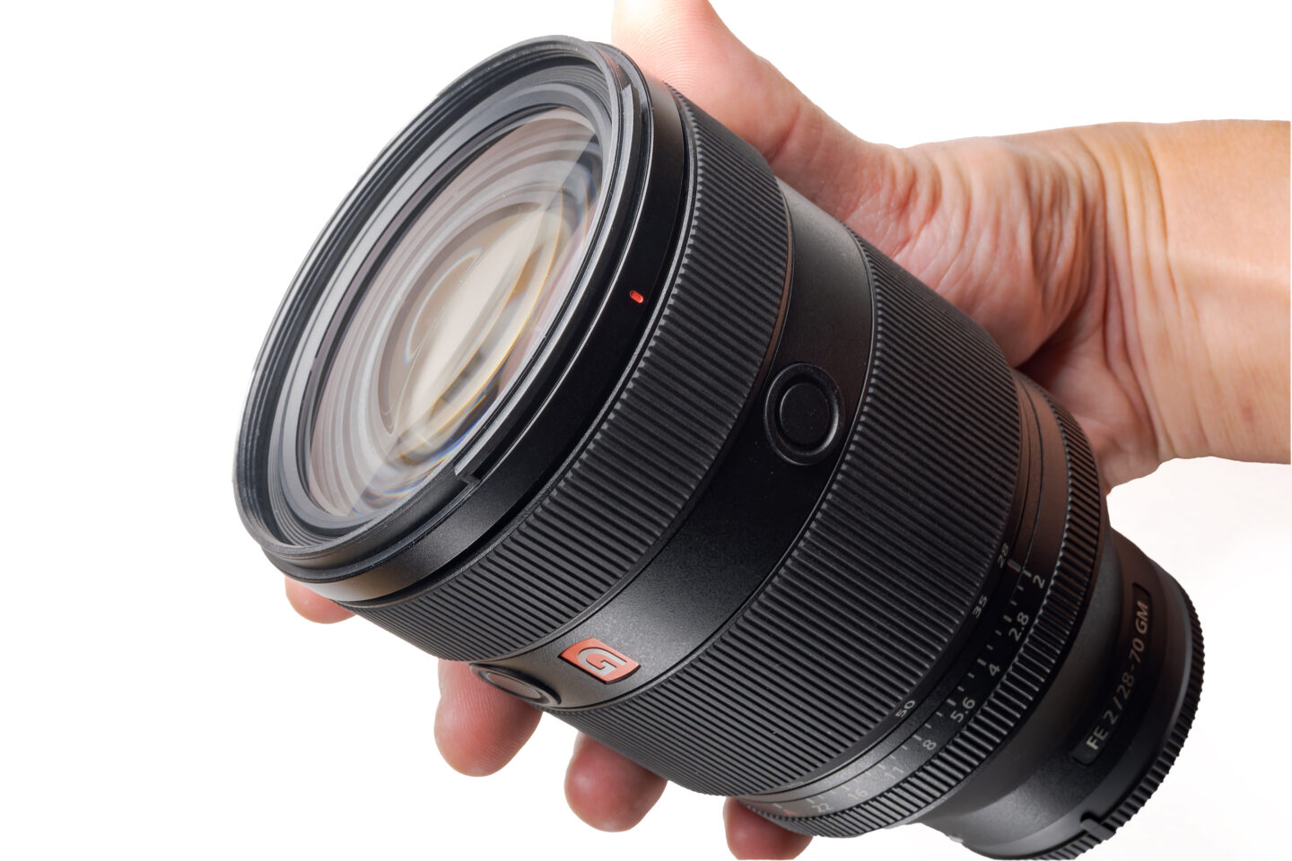 ボケ味×描写 まるでズームできる単焦点レンズ ソニー FE 28-70mm F2 GM