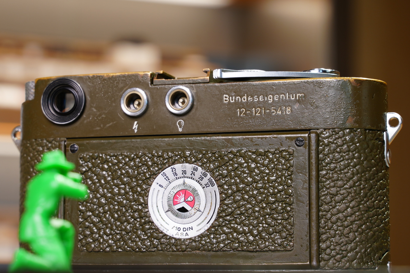 新宿 北村写真機店のカウンターで、お薦めライカを味わい尽くす｜Vol