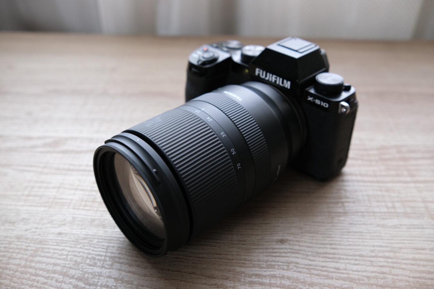 タムロン 17-70mm F/2.8 Di III-A VC RXD｜富士フイルムXマウントに