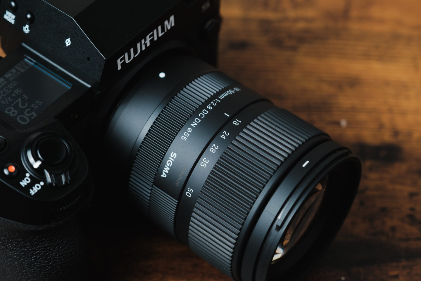 シグマ 18-50mm F2.8 DC DN Contemporary Xマウントレビュー｜iwachan