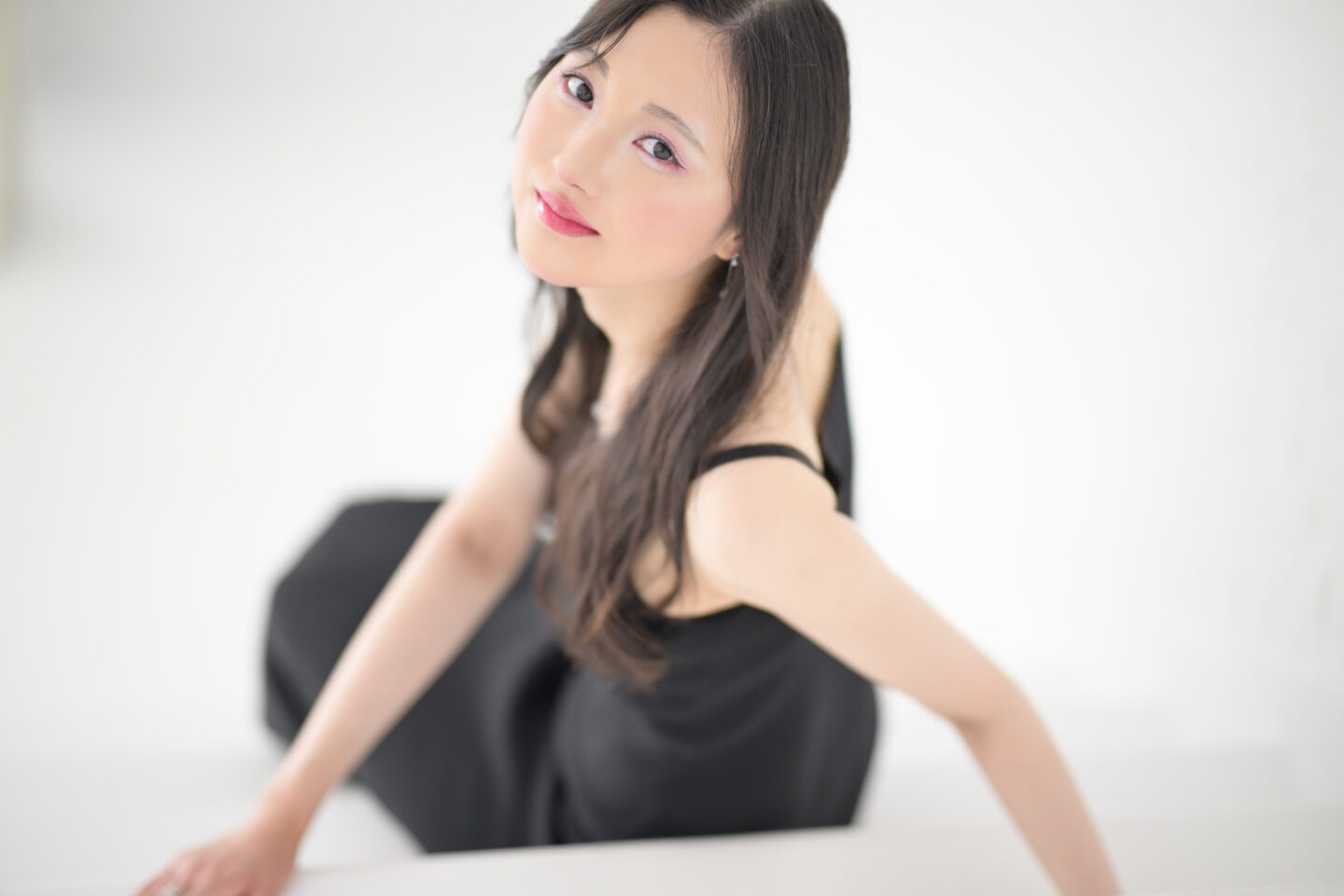 ニコン Z 8 ポートレート レビュー｜水咲奈々 | ShaSha