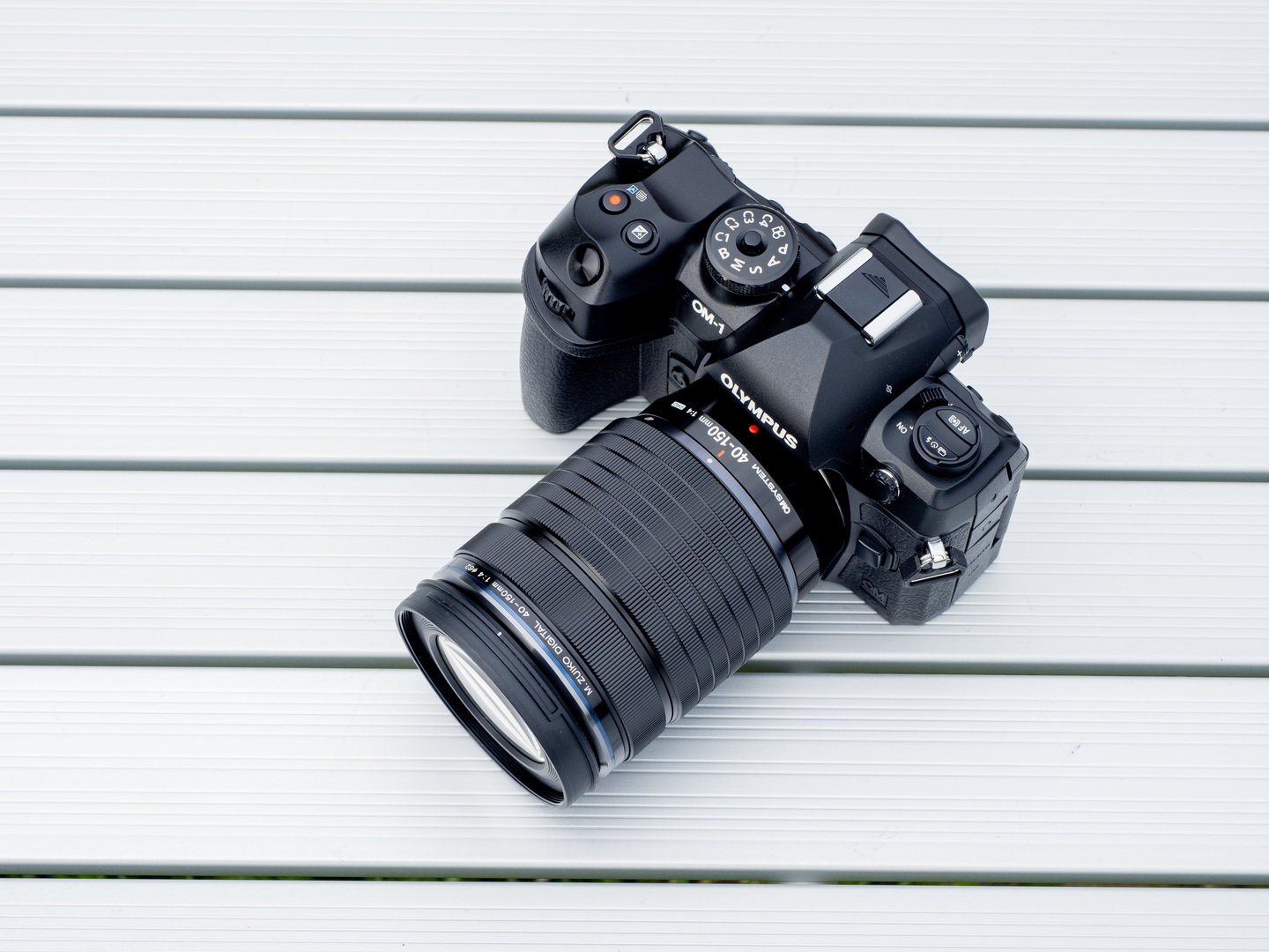 OM SYSTEM M.ZUIKO DIGITAL ED 40-150mm F4.0 PRO レビュー｜礒村浩一