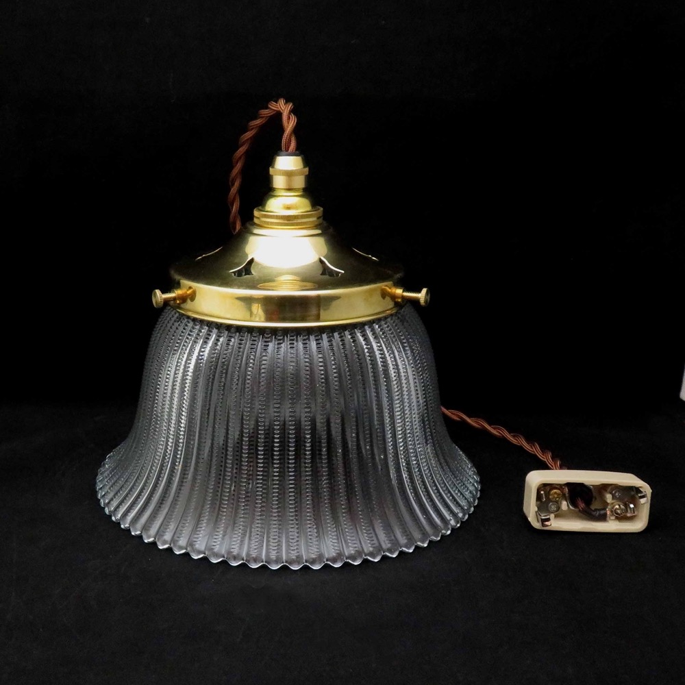 アメリカ ホロフェーンスタイル ガラスシェード ペンダントランプ