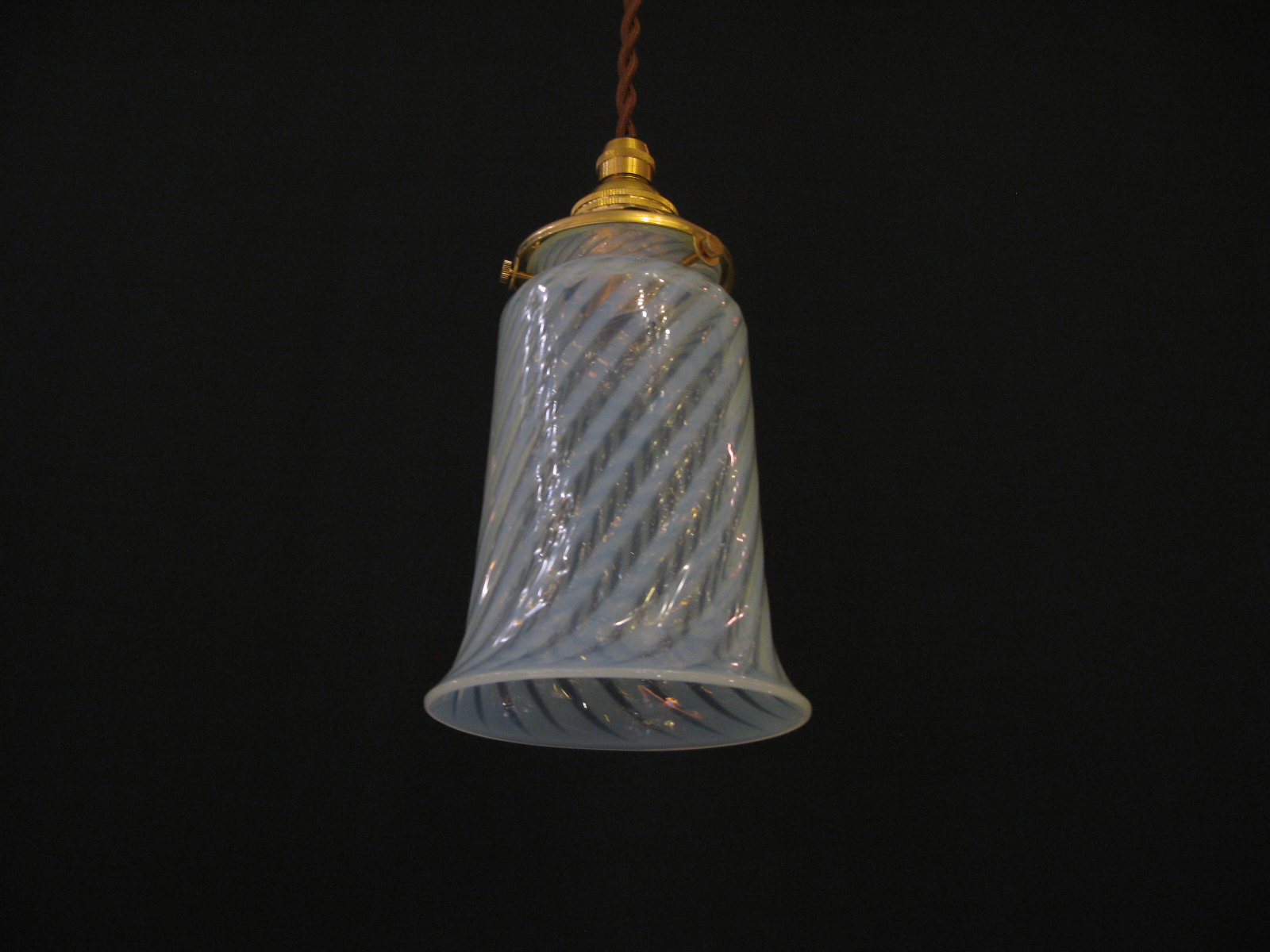 イギリス アンティーク ヴァセリン＆オパールセントガラスシェード