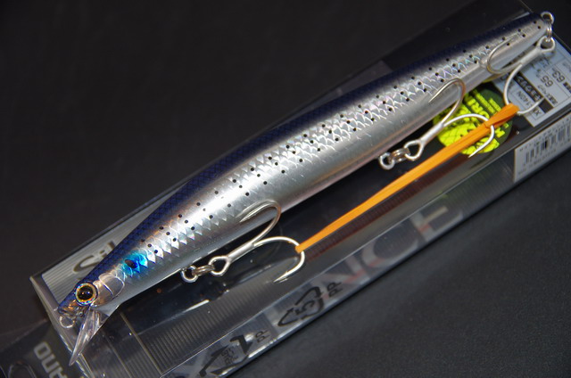 シマノ エクスセンス サイレントアサシン 狂鱗140F AR-C 140mm/23g