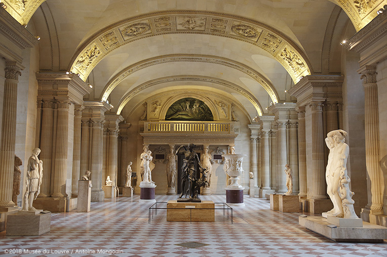 フランス・ルーヴル美術館 ｜ 木下グループ