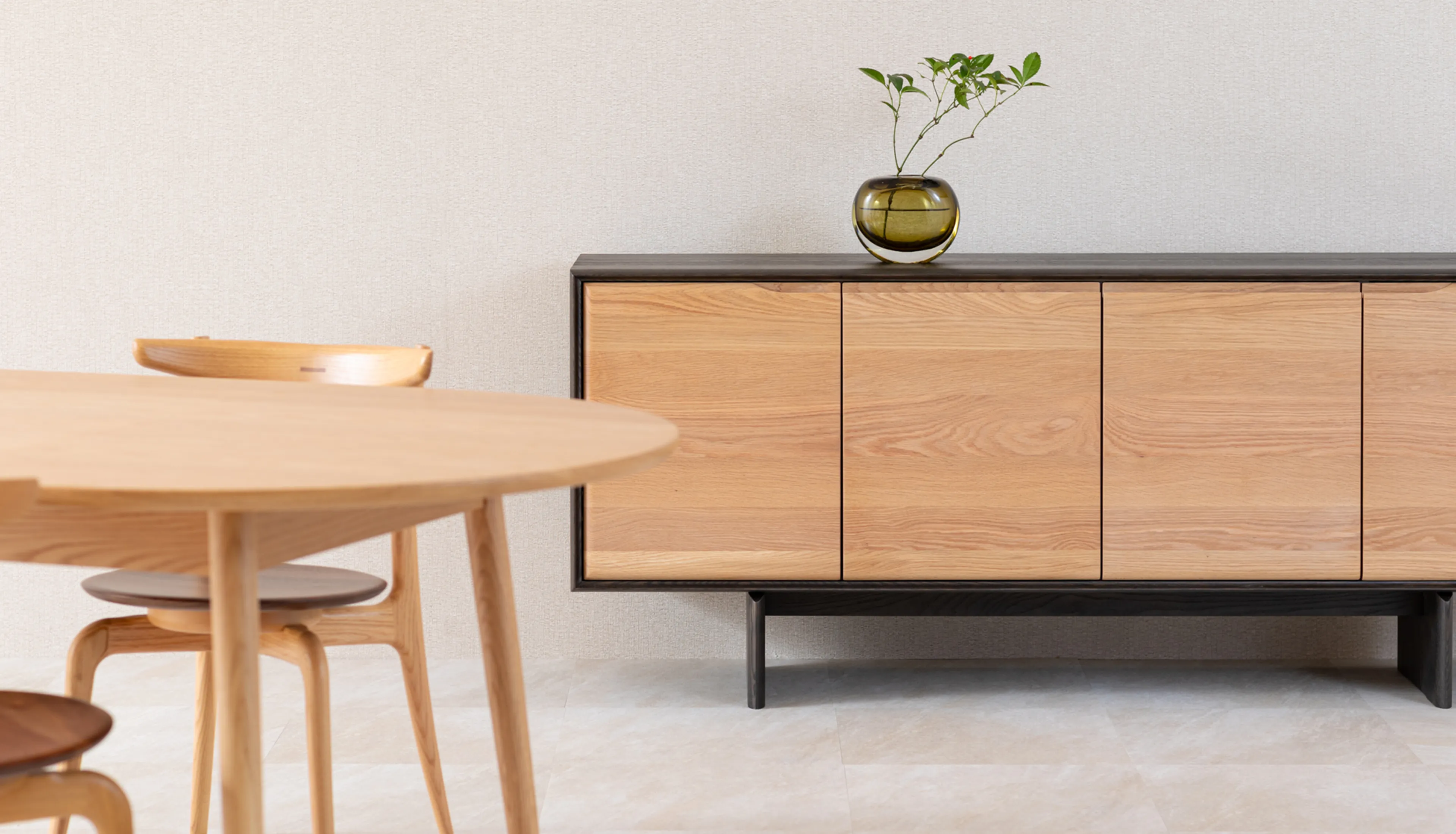 FLOW SIDE BOARD フローサイドボード | 起立木工株式会社