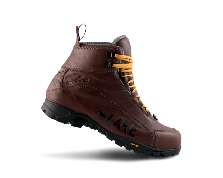 本革が特徴のサイクリングシューズ専業メーカー『LAKE』の国内正規