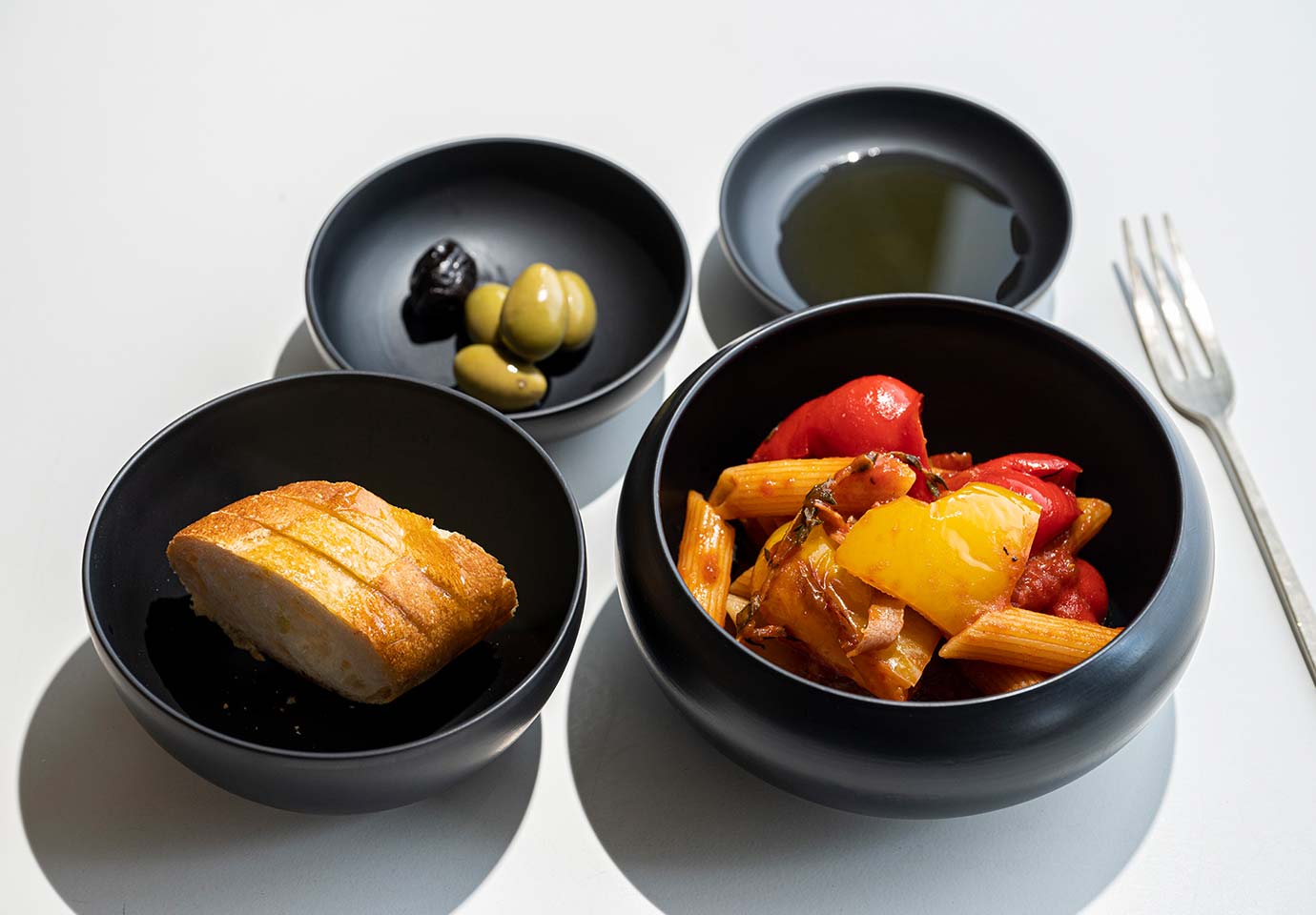 茅乃舎別誂え 応量器 墨 ｜茅乃舎(かやのや)｜久原本家通販サイト（公式）