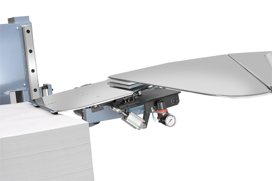 工藤鉄工所 紙揃え機・印刷・製本機械 | パイルジョガー PJC