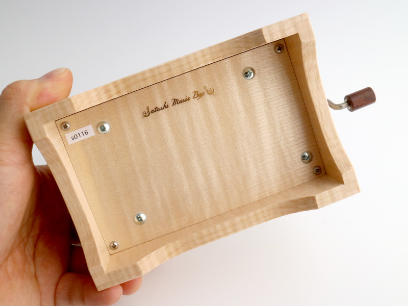 KUMANODO / s0116 シカモア寄木（艶あり）手回しオルゴール