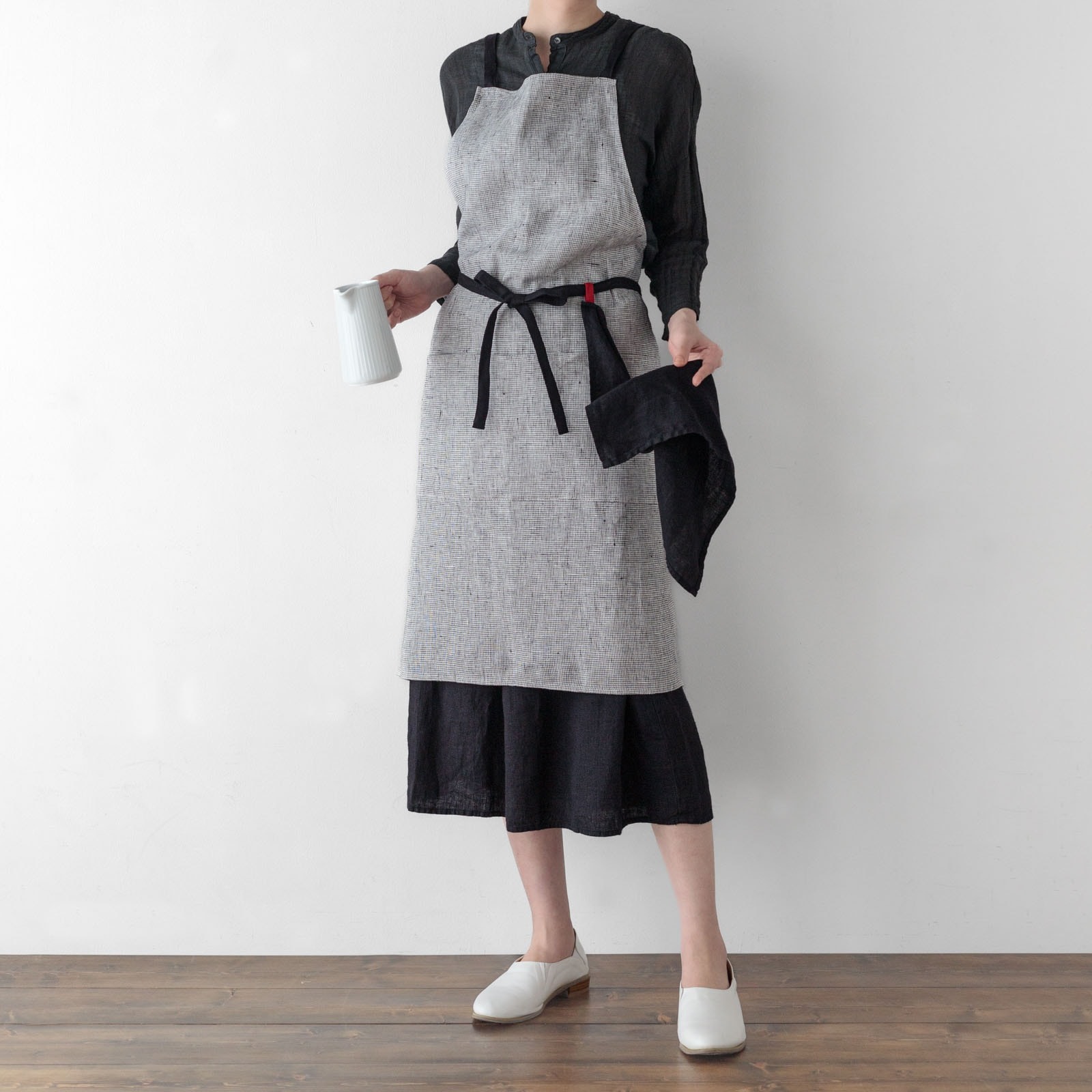 麻100％のお洒落なリネンエプロンです。プレゼントにもどうぞ☆ 天然