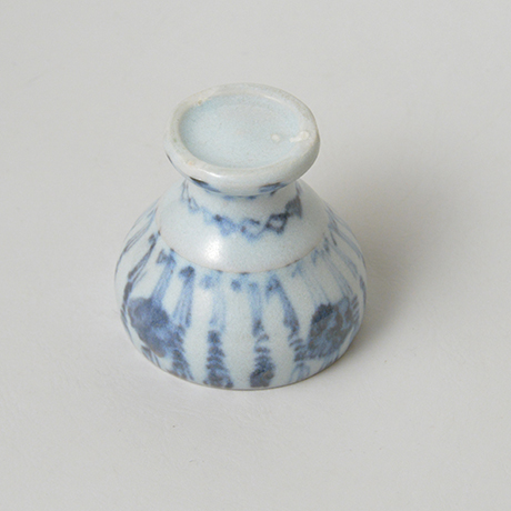 岡晋吾 白瓷鎬ぐい呑 | しぶや黒田陶苑