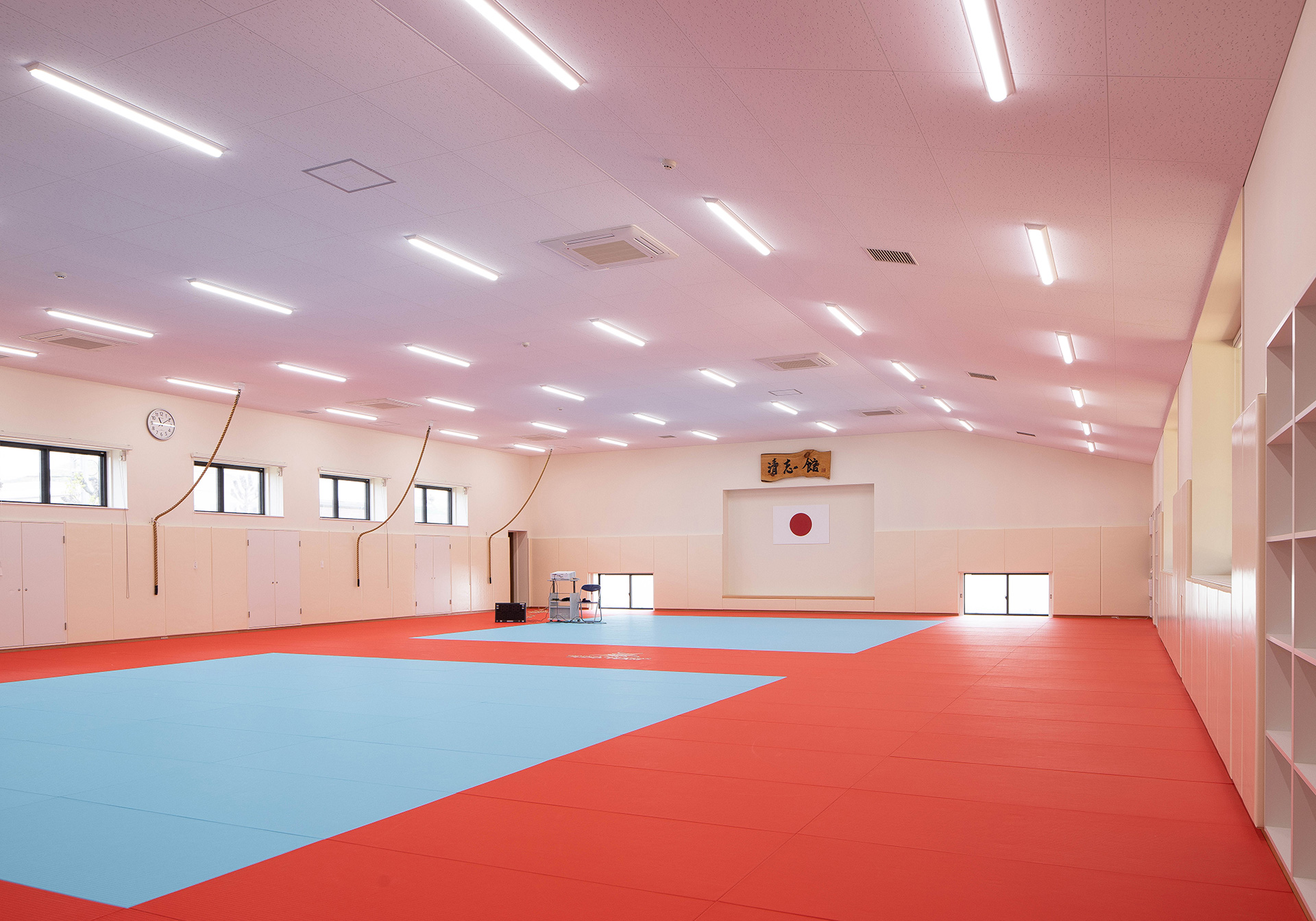 岡山学芸館 スクールガーデン - Works詳細