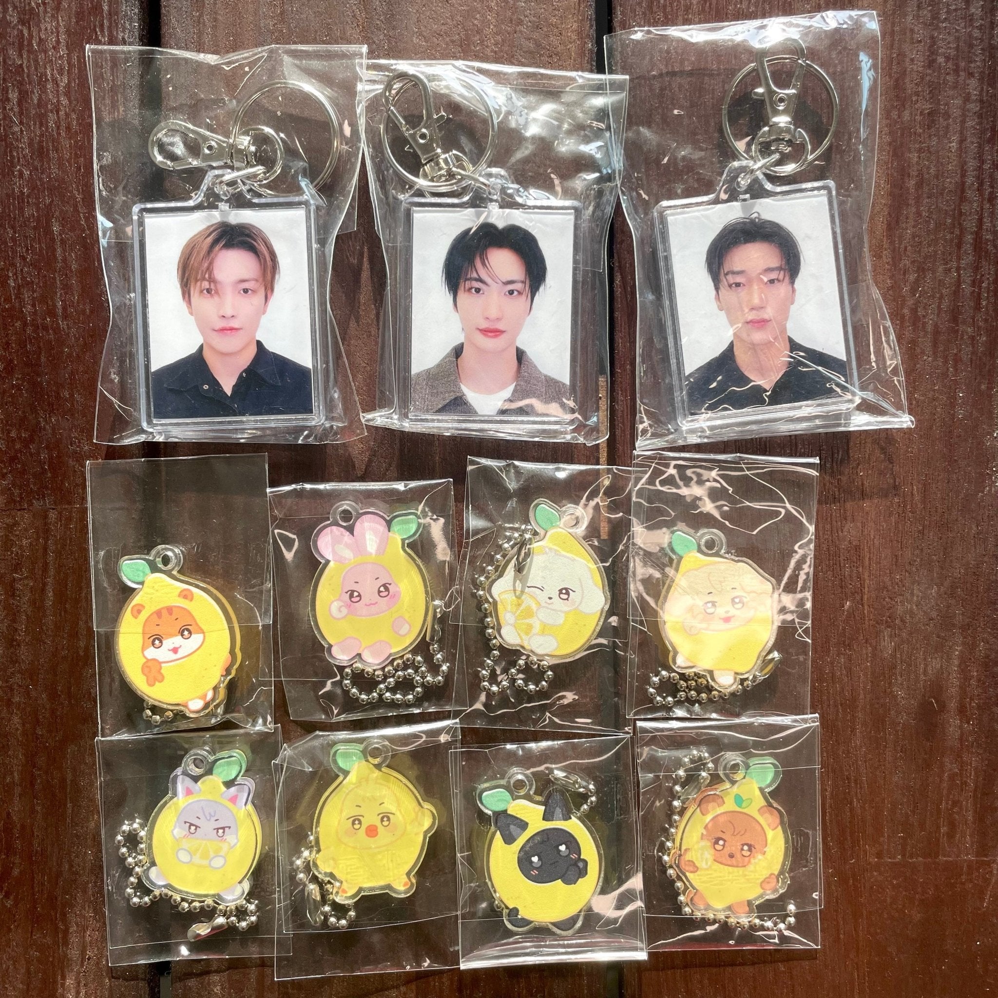 ATEEZ Golden Hour Pt.3 Soundwave Aniteez Keychain (Official POB