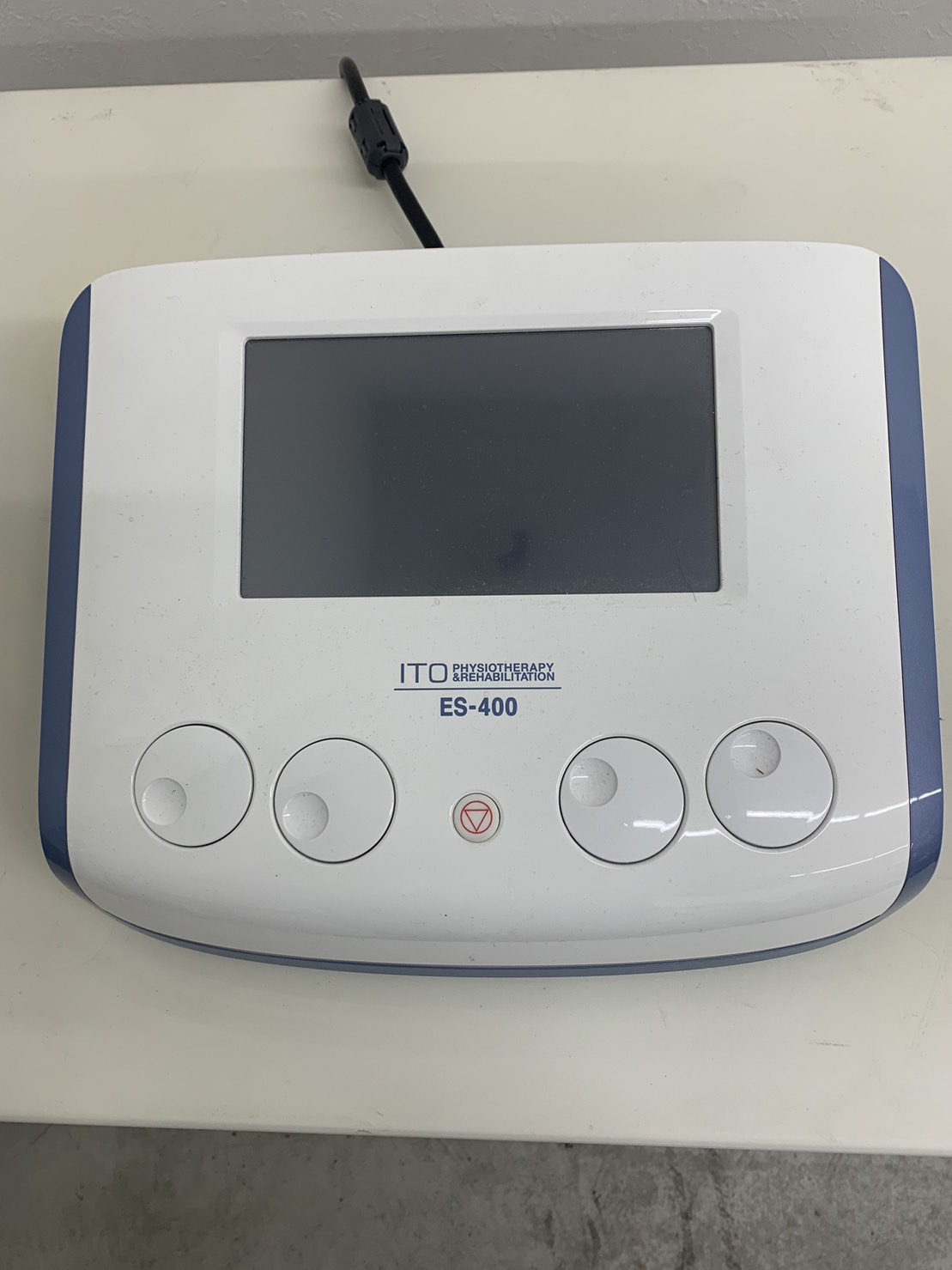 小型低周波治療器 (伊藤超短波株式会社 / 10271)￤中古医療機器など