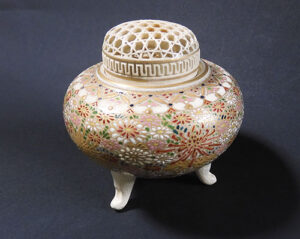 香炉・薩摩焼 | 【骨董品買取】日本全国対応・老舗骨董店の古美術やかた