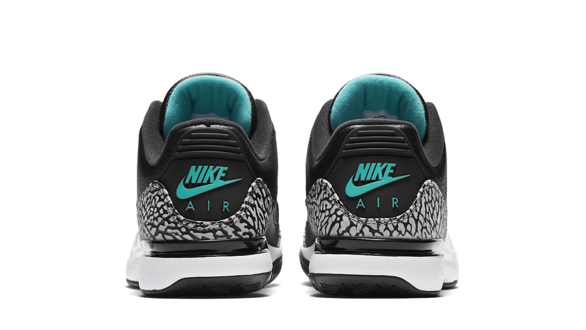 芝の王者ロジャー・フェデラーと、ナイキのコラボレーションスニーカー