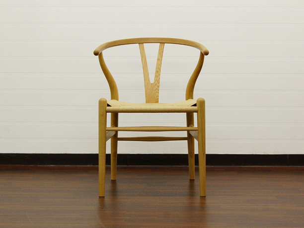 Yチェア 日本サイズ(CH24)オーク材 オイルフィニッシュ | 北欧家具.com