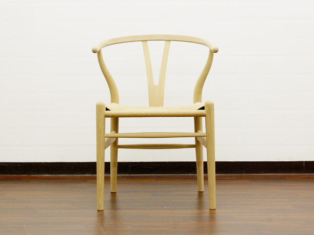 Yチェア 日本サイズ(CH24)オーク材 ソープフィニッシュ | 北欧家具.com