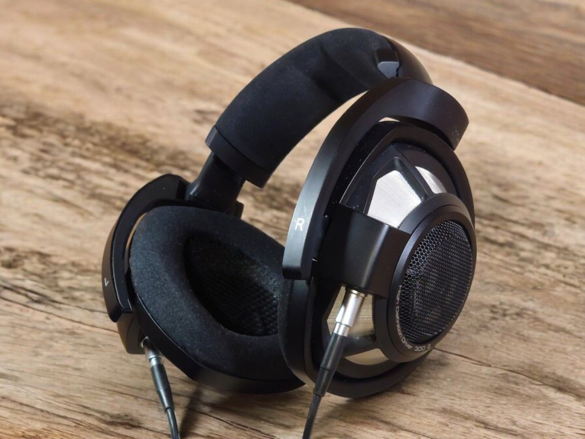 SENNHEISER HD800S REVIEW – 2024 – The Headphoneer