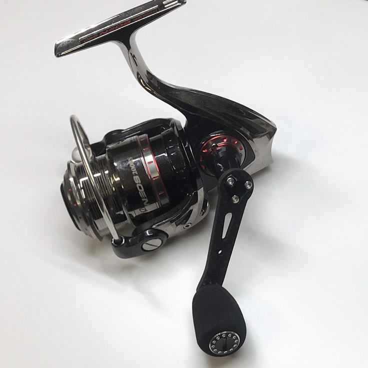 アブ純正】 レボ・スピニングリール用 カーボンハンドル NEWモデル