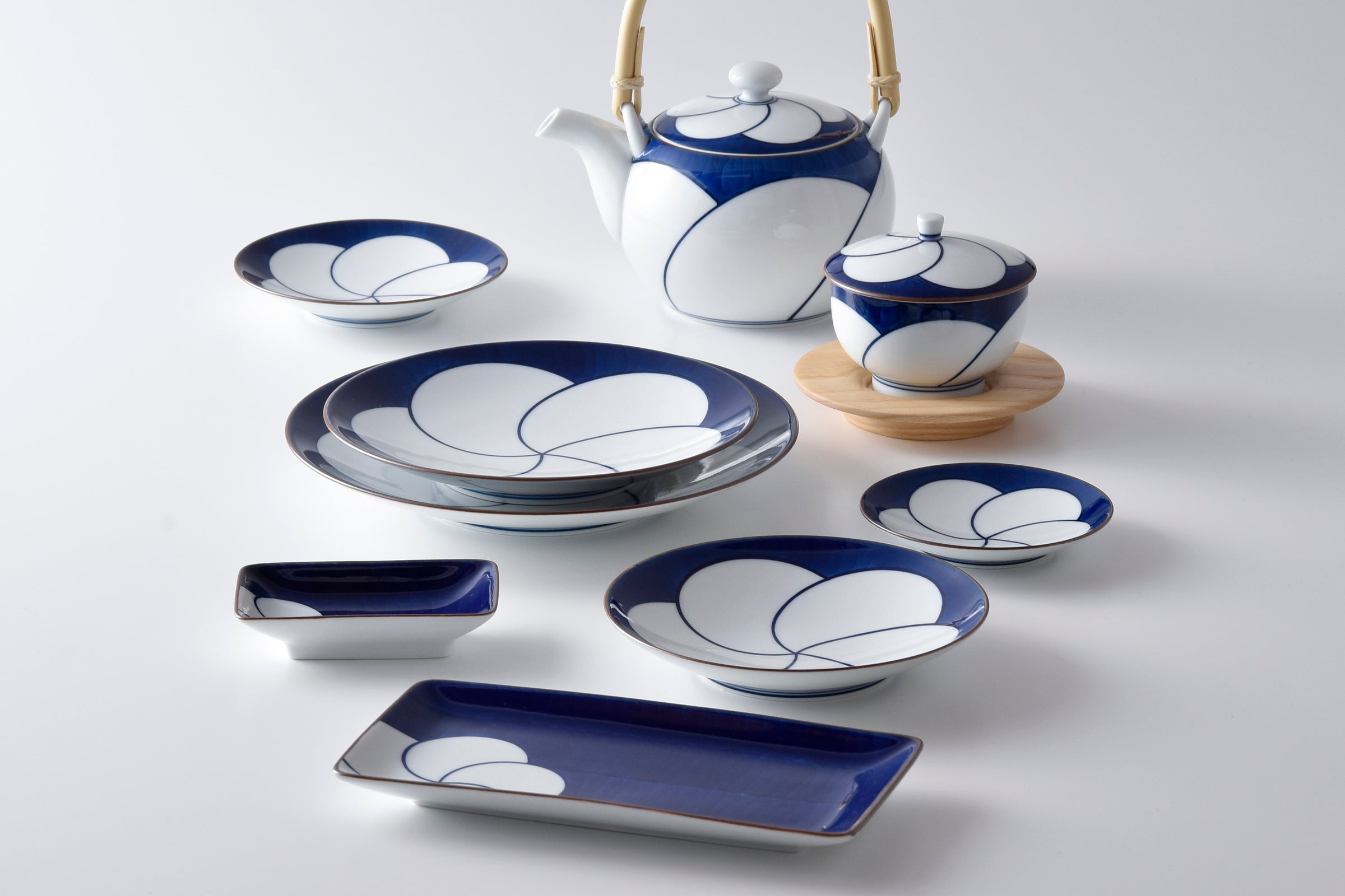 ねじり梅 - NEJIRIUME - | 白山陶器直営オンラインストア