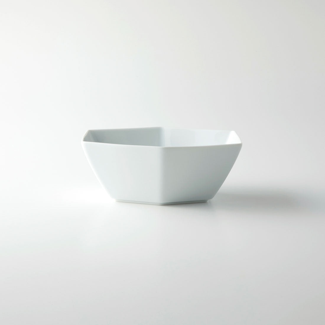 KIKKOU 深鉢 白磁 | 白山陶器直営オンラインストア