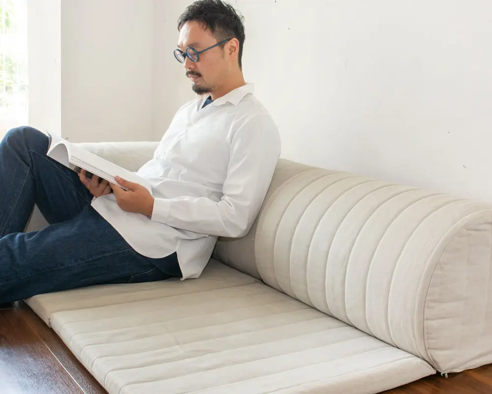 こたつや和室、畳にも合わせやすいローソファー「SKIP 1 MINI SOFA
