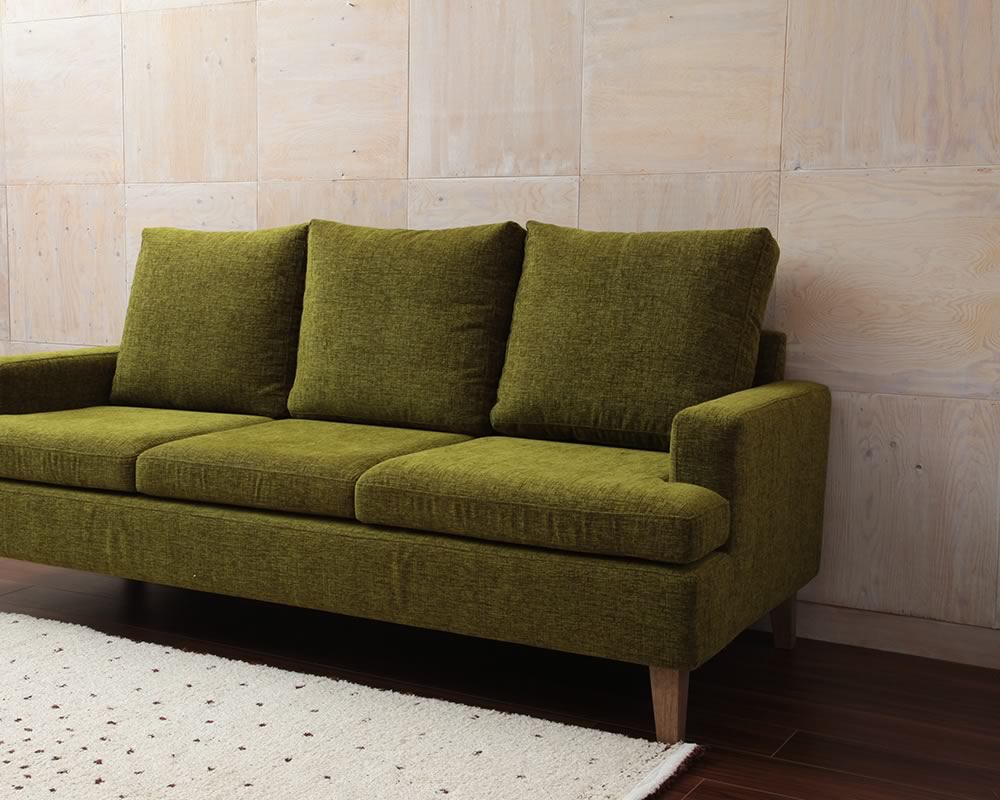 北欧スタイルの脚付きシンプルローソファー 「PIXY SOFA」｜国産