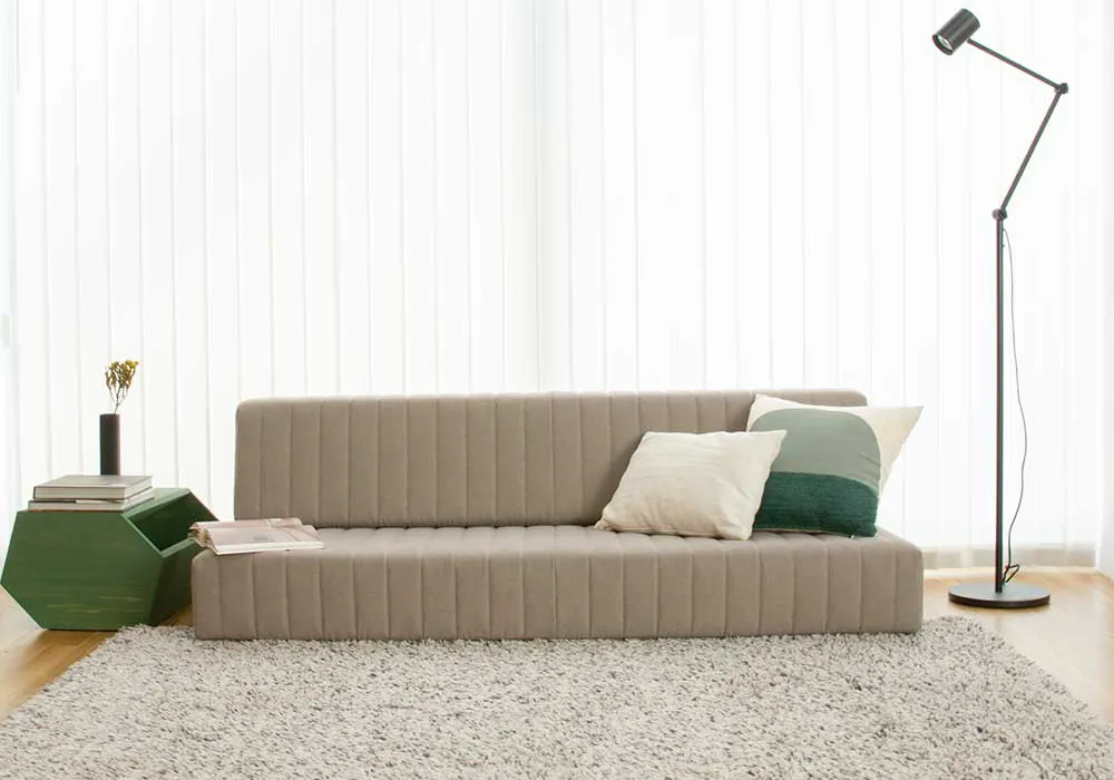 少しコンパクトになったローソファ「つみきソファコンパクト」｜【公式