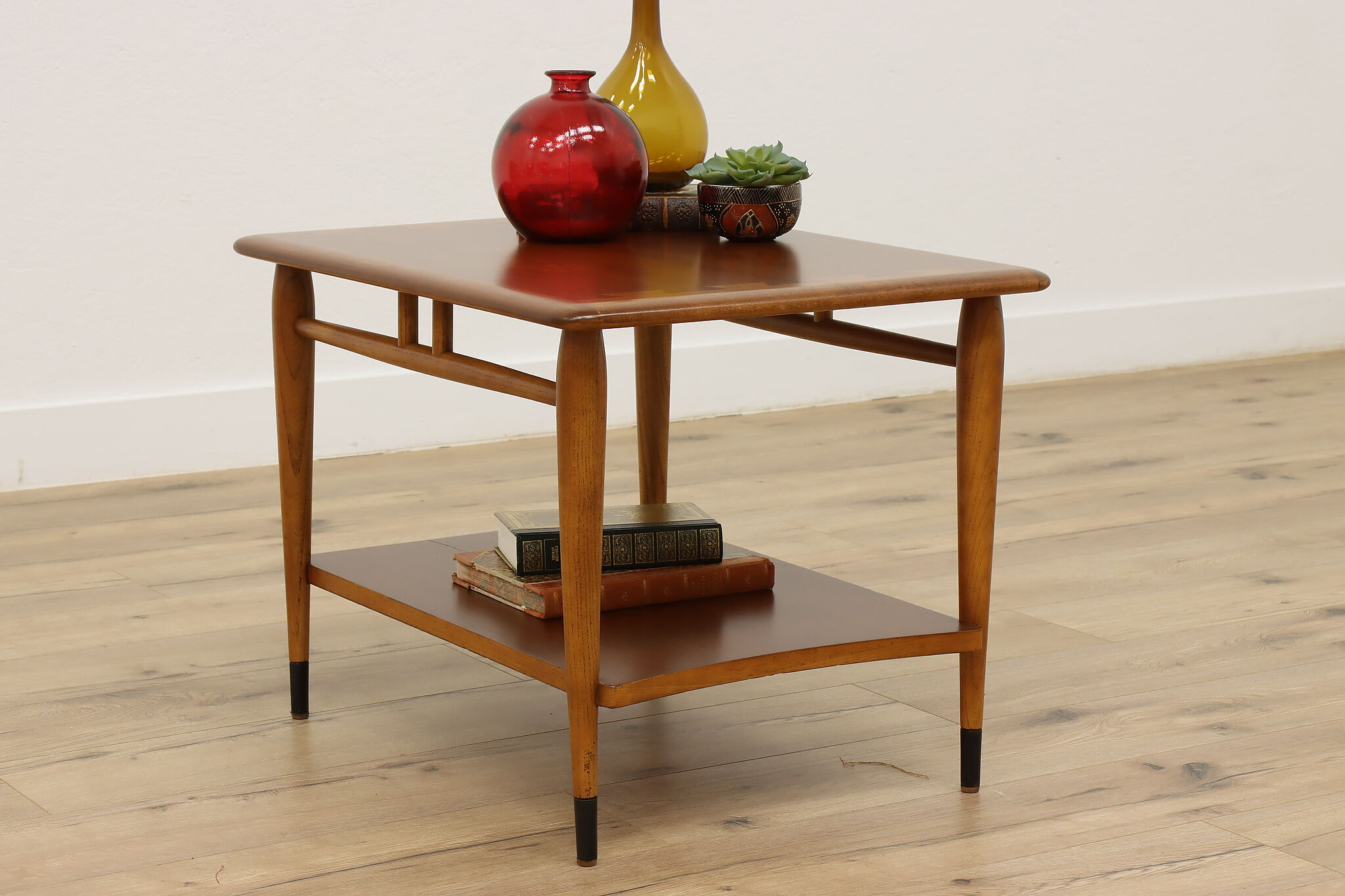 Midcentury Modern 60s Vintage Lane Acclaim Lamp or End Table