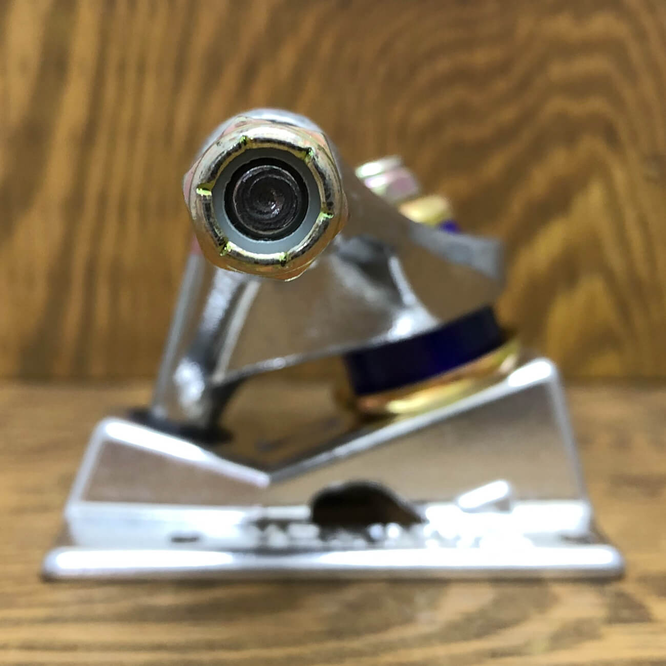 VENTURE TRUCKS POLISHED V-LIGHTS 5.0-5.8 HI | 東京のスケートボード